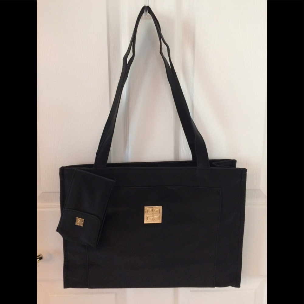 Givenchy Ladies Shoulder Bag NWT, Google what a used one sells for!